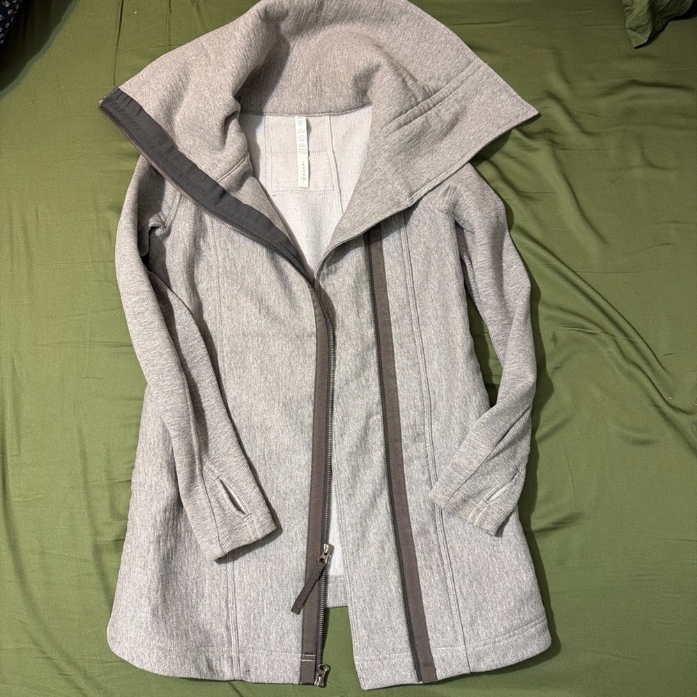 Lululemon Athletica Light Gray Trench Coat